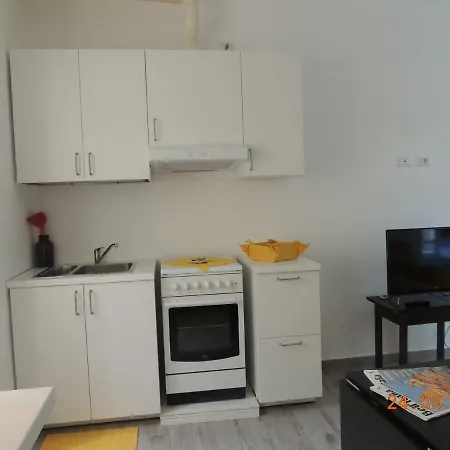 Al Numero 11 Apartman